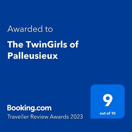 The Twingirls Of Palleusieux Pré-Saint-Didier Esterno foto